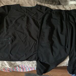 XL Black scrubs teal accents